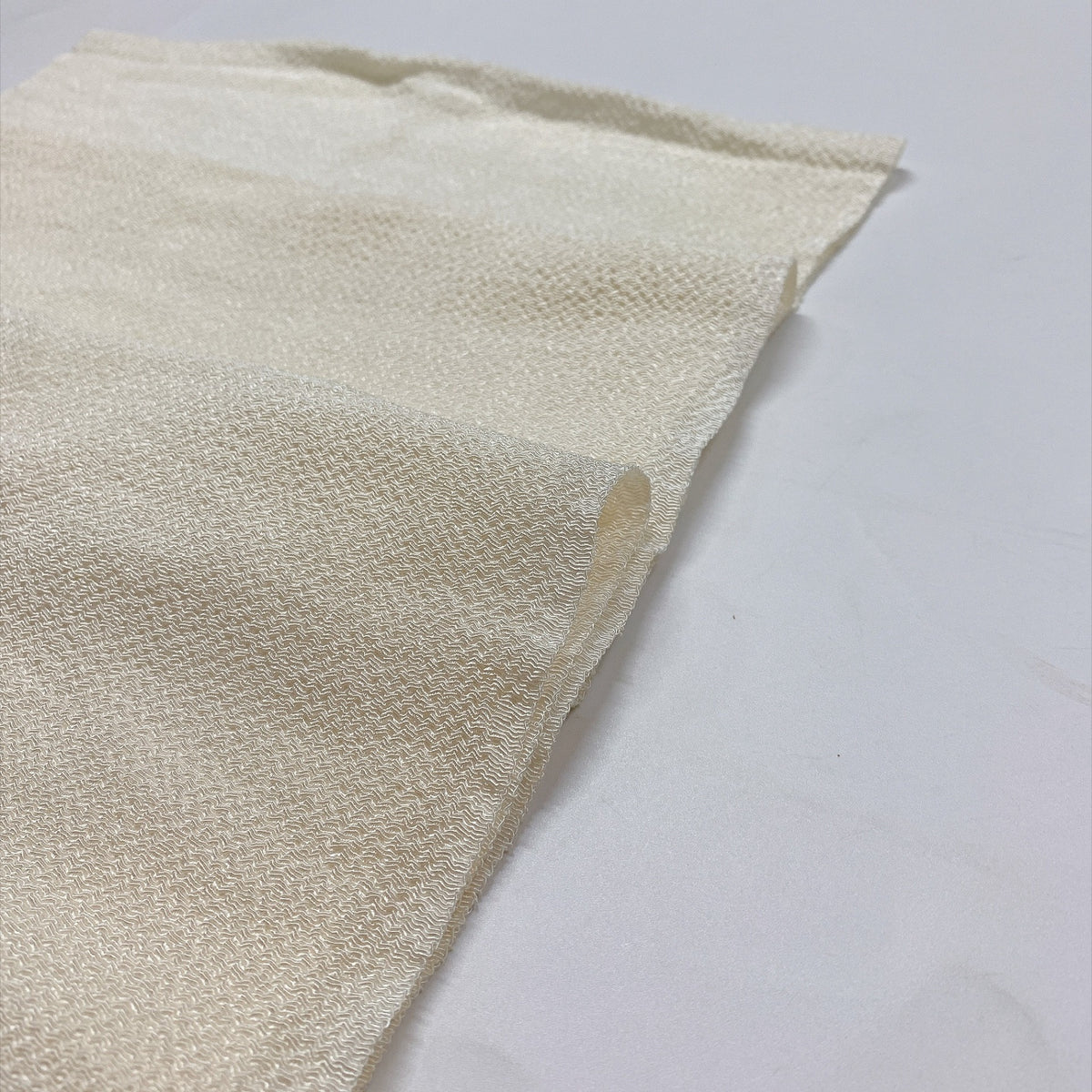 ［9784］帯締め 帯揚げ セット 無地感覚 縮緬 金銀糸 白 正絹 着物 帯絞め