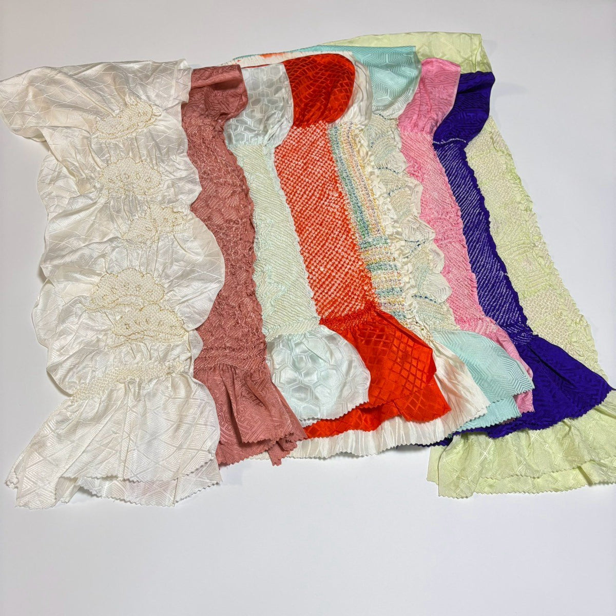 0261# Japanese Vintage Bundle 35pcs Set Bulk Obiage Kimono Silk Wholesale