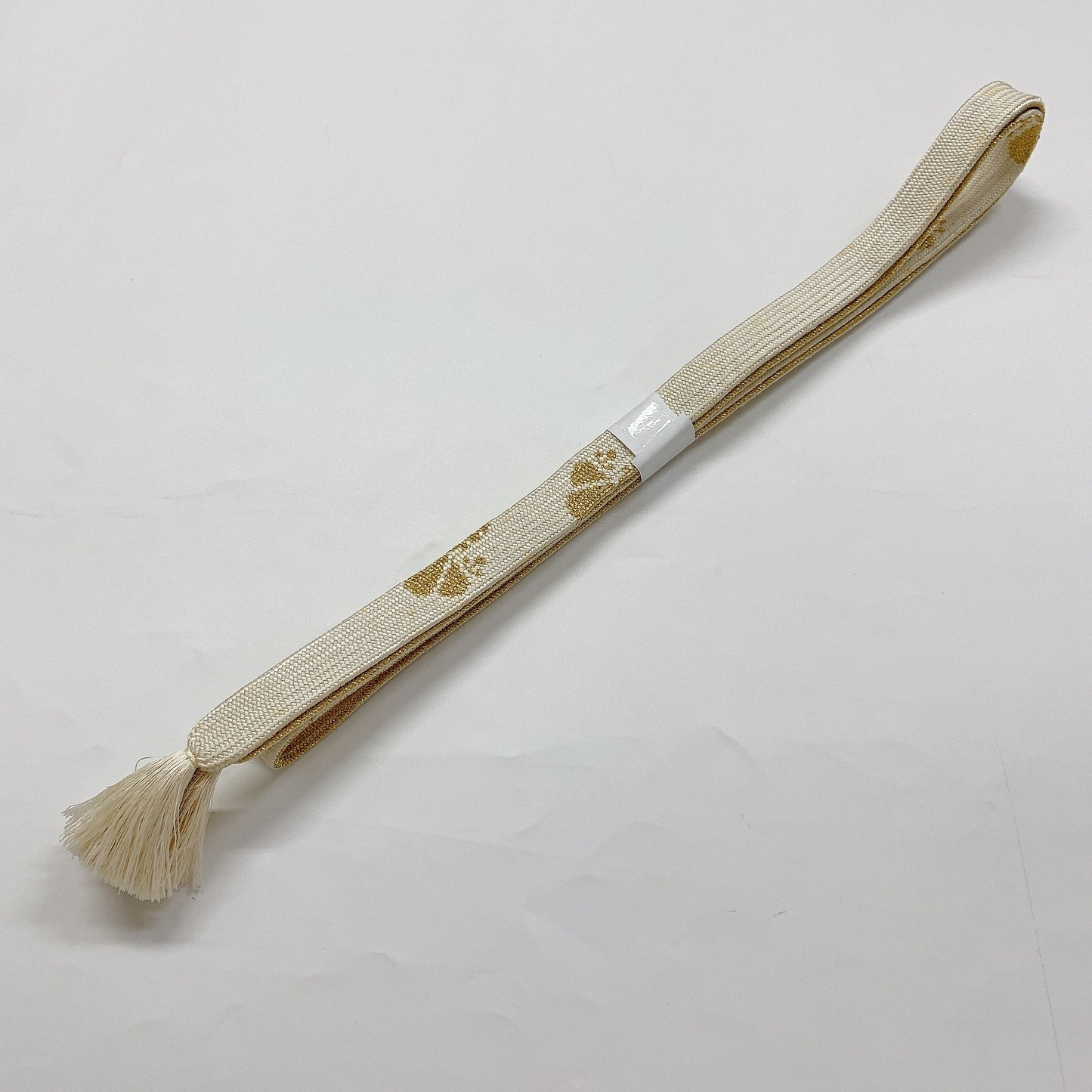 ［8302］帯締め 帯揚げ セット 紗綾型地紋 金糸 正絹 着物 帯絞め