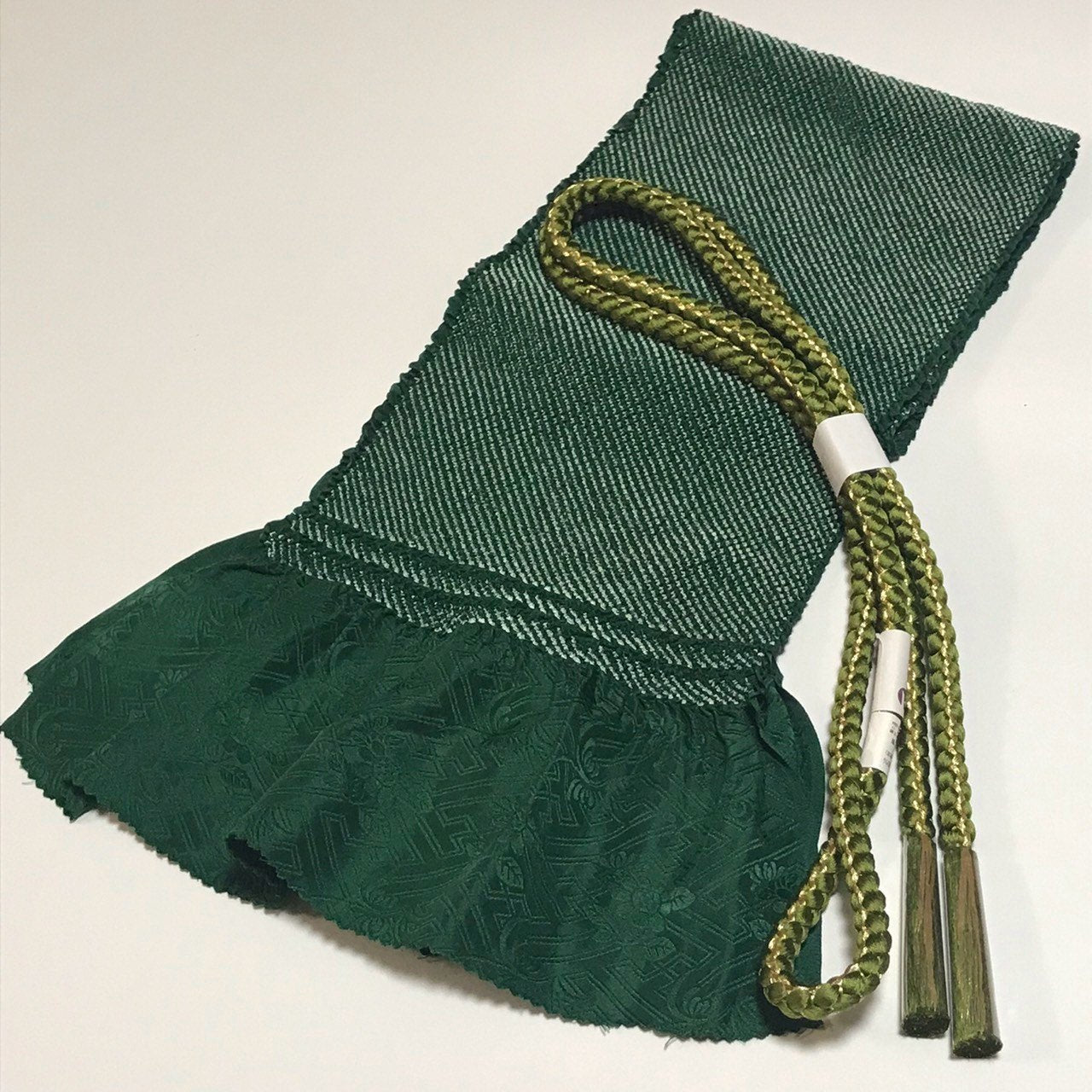 ［9957］帯締め 帯揚げ セット 美品 総絞り 金糸 正絹 着物 帯絞め 振袖 成人式