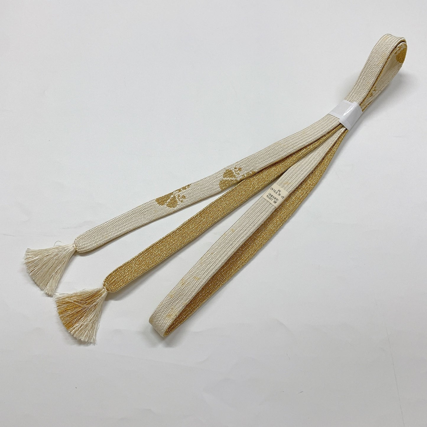 ［8302］帯締め 帯揚げ セット 紗綾型地紋 金糸 正絹 着物 帯絞め