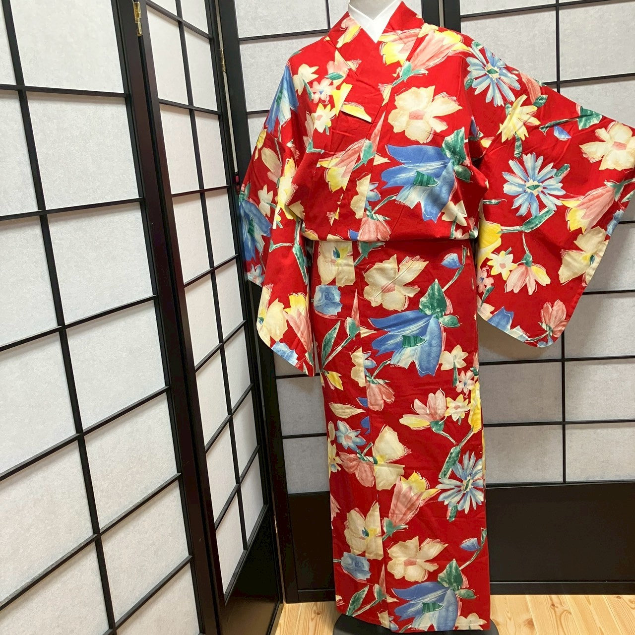 ［9426］浴衣 美品 洋花文様 ゆかた レディース 綿 リメイク