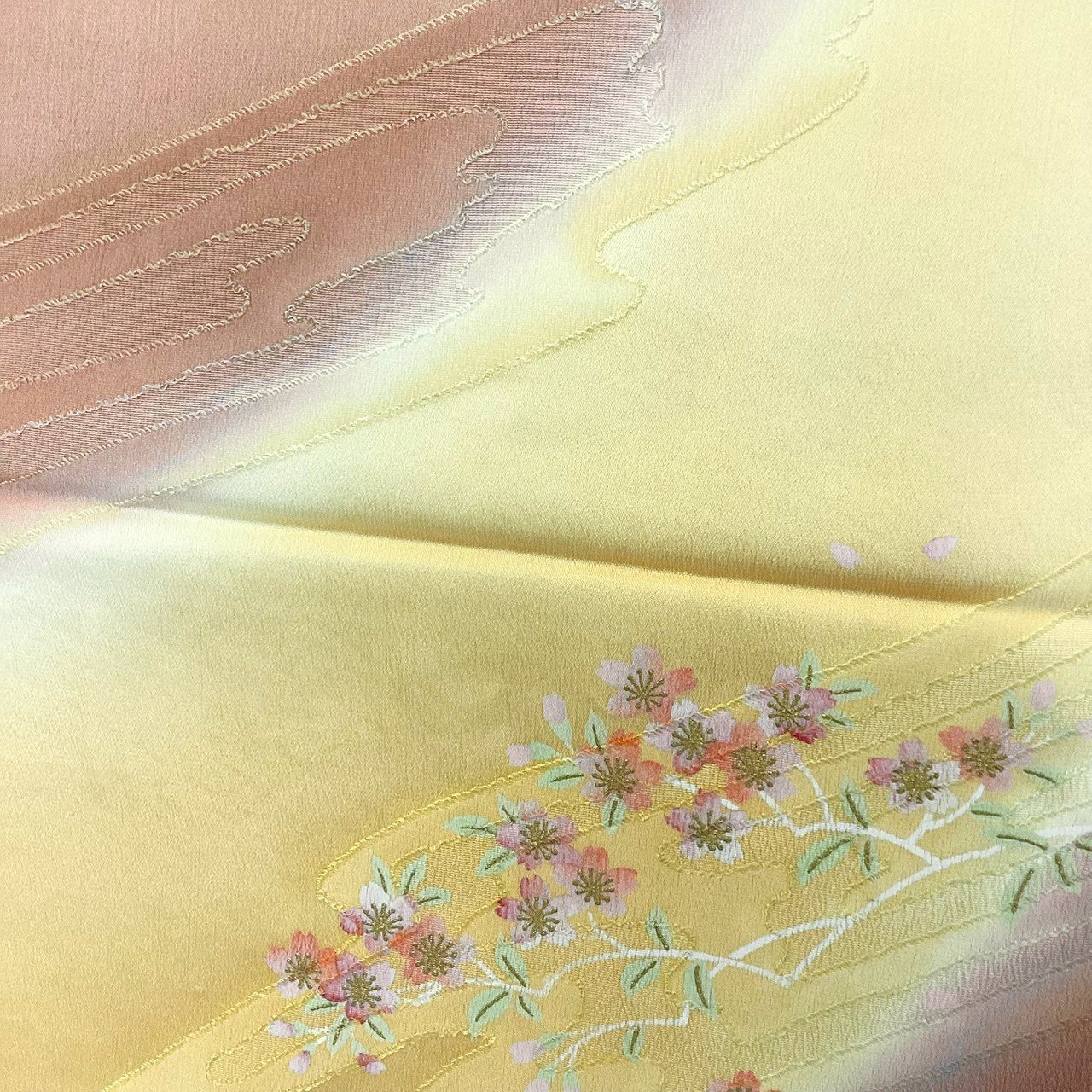 ［8569］帯締め 帯揚げ セット 草花霞文様 金彩 ぼかし 正絹 着物 帯絞め