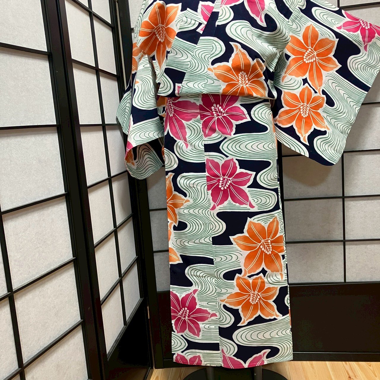 ［9462］浴衣 草花流水文様 ゆかた レディース リメイク 綿