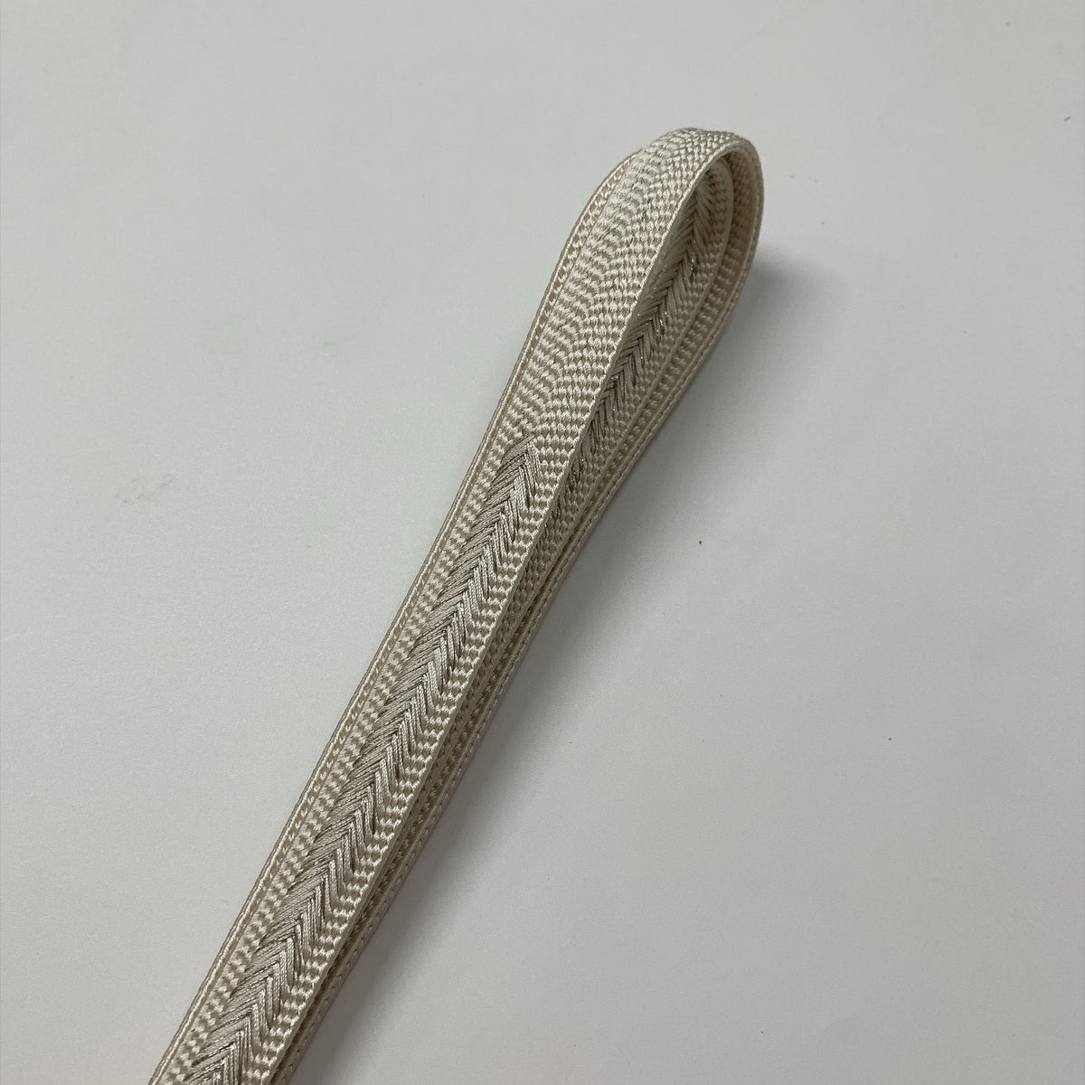 ［9282］帯締め 帯揚げ セット 梅鉢文様 金糸  正絹 着物 帯絞め